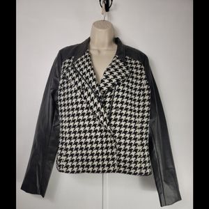 Houndstooth/vegan leather jacket. W L. Excellent condition.